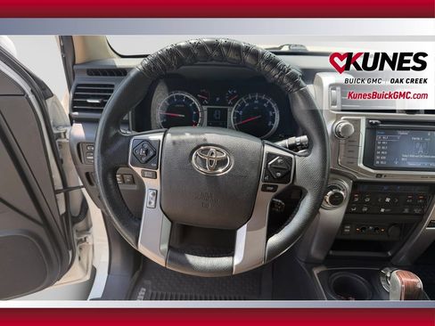 Used 2018 Toyota 4Runner Limited AWD/4WD image 15