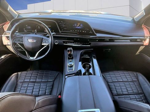 Used 2023 Cadillac Escalade Premium Luxury Platinum image 14