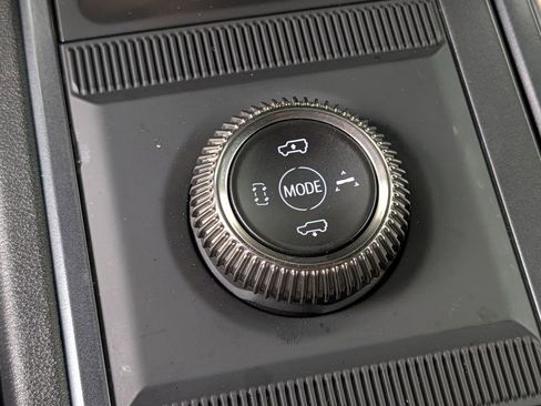 Used 2025 GMC Hummer EV 2X w/ LPO, Sport Package image 15