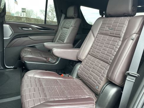 Used 2024 Cadillac Escalade V w/ Heavy-Duty Trailer Package image 20