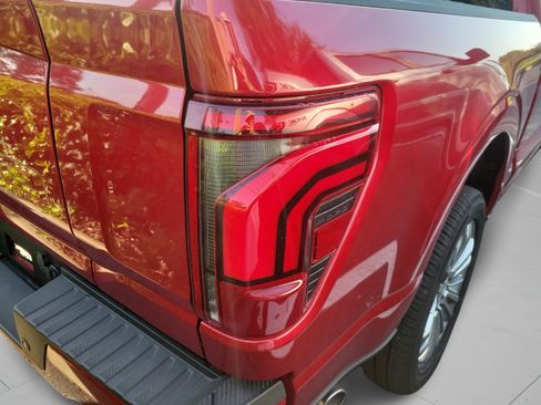 Used 2025 Ford F150 Platinum w/ Equipment Group 703A Plus AWD/4WD image 20