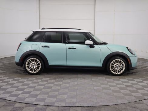 New 2026 MINI Cooper S image 4