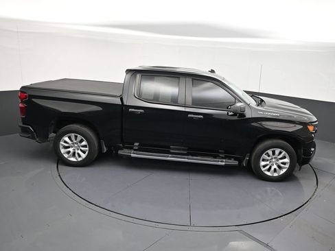 Used 2022 Chevrolet Silverado 1500 Custom RWD image 16