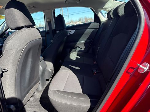 Used 2022 Kia Forte LXS image 13