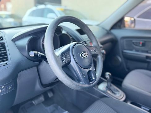 Used 2013 Kia Soul EV image 11