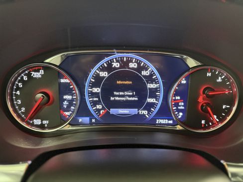 Used 2023 Chevrolet Traverse High Country AWD/4WD image 18