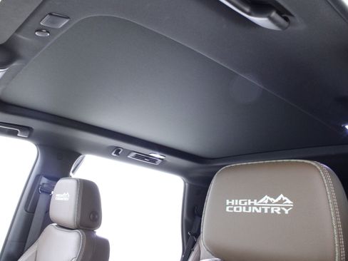 Used 2023 Chevrolet Tahoe High Country w/ Premium Package 2 image 33