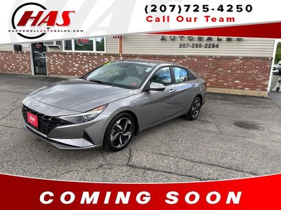 Used 2023 Hyundai Elantra SEL w/ Convenience Package