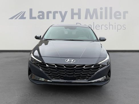 Certified 2023 Hyundai Elantra Limited image 8
