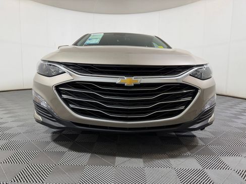 Used 2023 Chevrolet Malibu LT FWD image 5