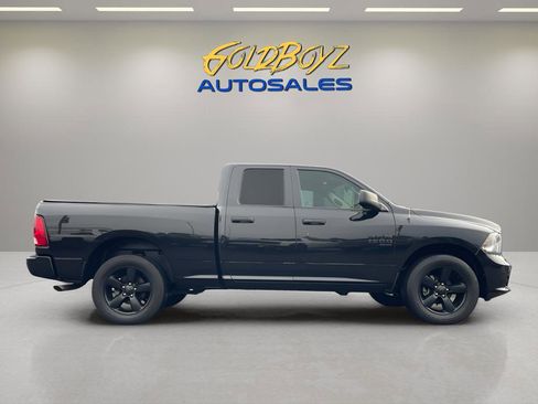Used 2019 RAM 1500 Express w/ Express Value Package image 3