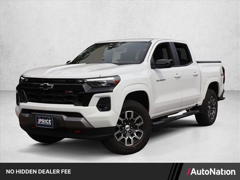 Used 2024 Chevrolet Colorado Z71 w/ Safety Package AWD/4WD image 1