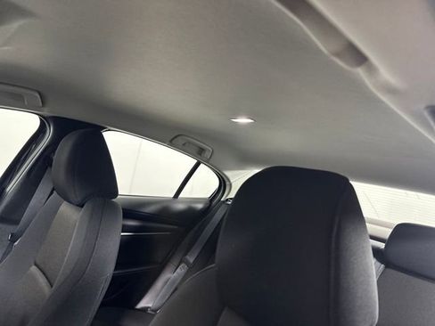 Used 2025 MAZDA MAZDA3 s image 12