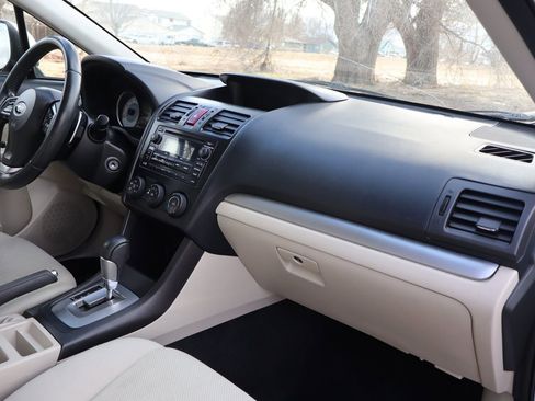 Used 2013 Subaru Impreza 2.0i Premium image 17