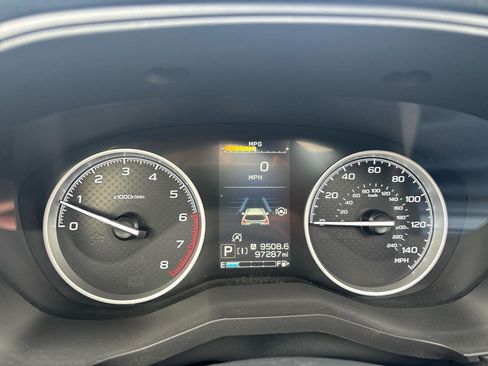 Used 2020 Subaru Forester Premium AWD/4WD image 34