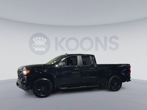 Used 2025 Chevrolet Silverado 1500 Custom w/ LPO, Dark Essentials Package AWD/4WD image 8