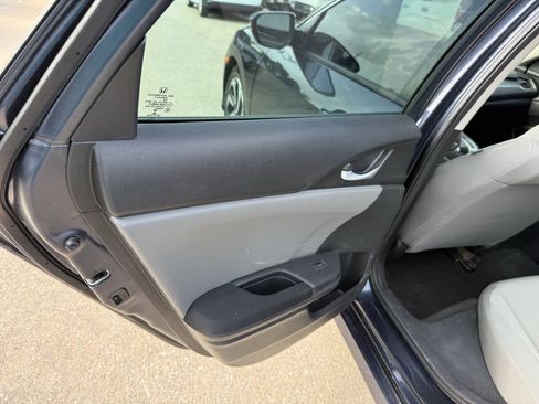 Used 2016 Honda Civic LX image 14