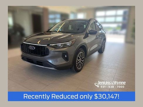 Certified 2025 Ford Escape SE w/ PHEV Premium Package FWD image 1