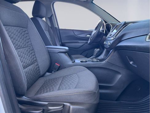 Used 2019 Chevrolet Equinox LT FWD image 19