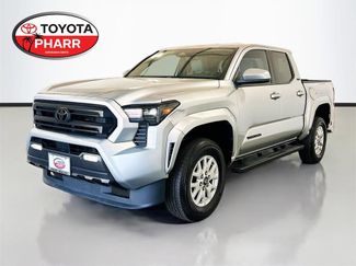 Used 2025 Toyota Tacoma SR5 RWD video 1