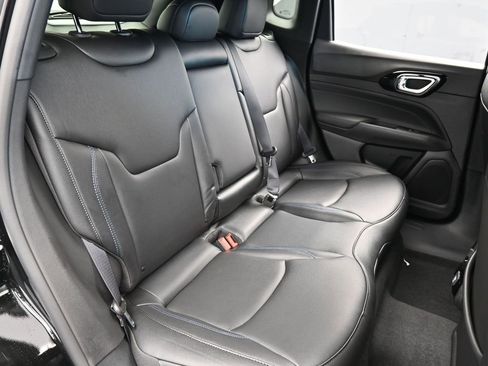 New 2026 Jeep Compass Limited image 36