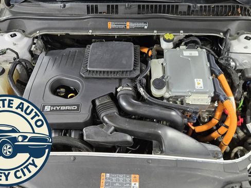 Used 2020 Ford Fusion Titanium image 35