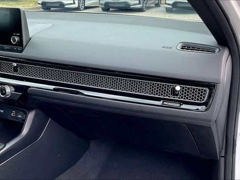 Used 2024 Honda Civic Sport image 16