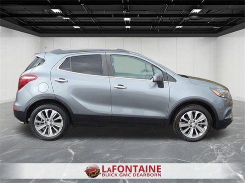 Used 2020 Buick Encore Preferred image 9