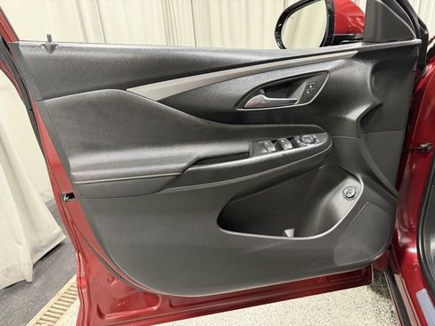 Used 2024 Buick Envista Avenir image 18