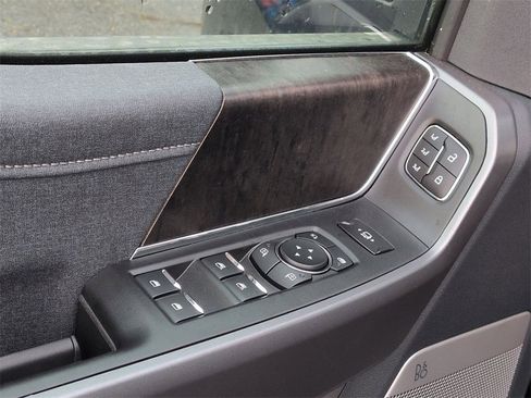 Used 2026 Ford F350 Lariat w/ Tremor Off-Road Package image 10