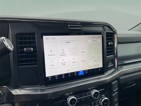 Used 2025 Ford F350 Lariat w/ Chrome Package image 21