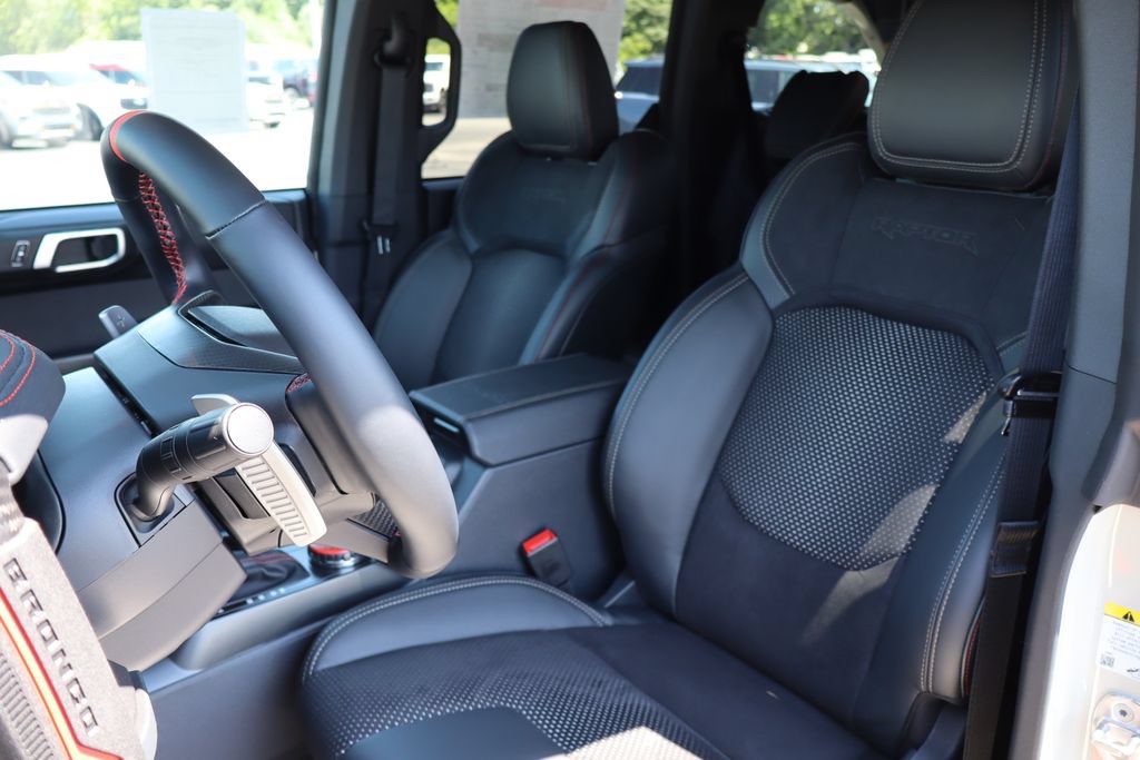 New 2026 Ford Bronco Raptor w/ Interior Carbon Fiber Pack AWD/4WD image 5