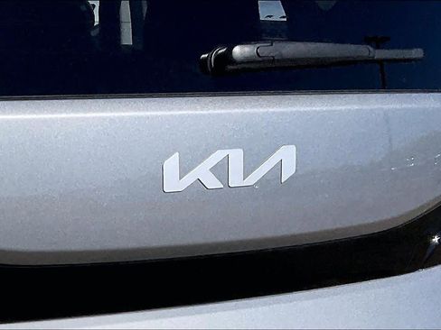 Used 2024 Kia Soul LX w/ Option Group 015 image 30