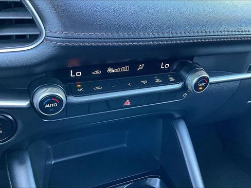 Used 2024 MAZDA MAZDA3 s image 16