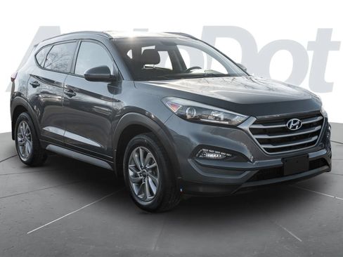 Used 2018 Hyundai Tucson SEL w/ Cargo Package image 4