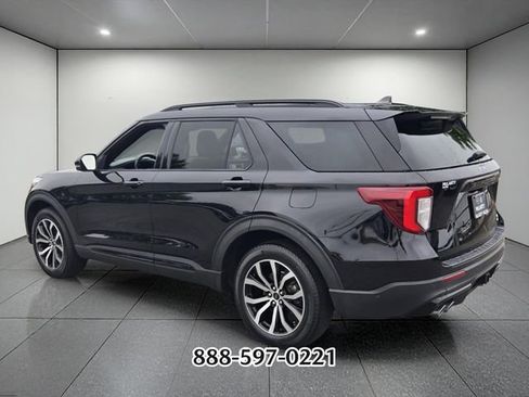 Used 2021 Ford Explorer ST w/ Equipment Group 401A AWD/4WD image 3