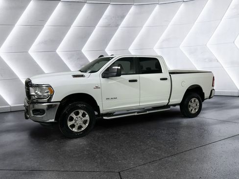Used 2024 RAM 2500 Big Horn image 3