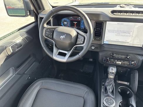 New 2025 Ford Bronco Badlands w/ Sasquatch Package image 14