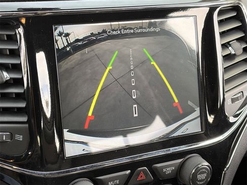 Used 2020 Jeep Grand Cherokee Trailhawk image 29