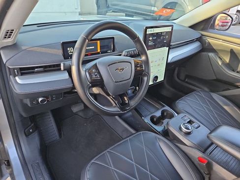 Used 2021 Ford Mustang Mach-E Select RWD image 5