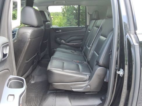 Used 2017 GMC Yukon XL SLT RWD image 18