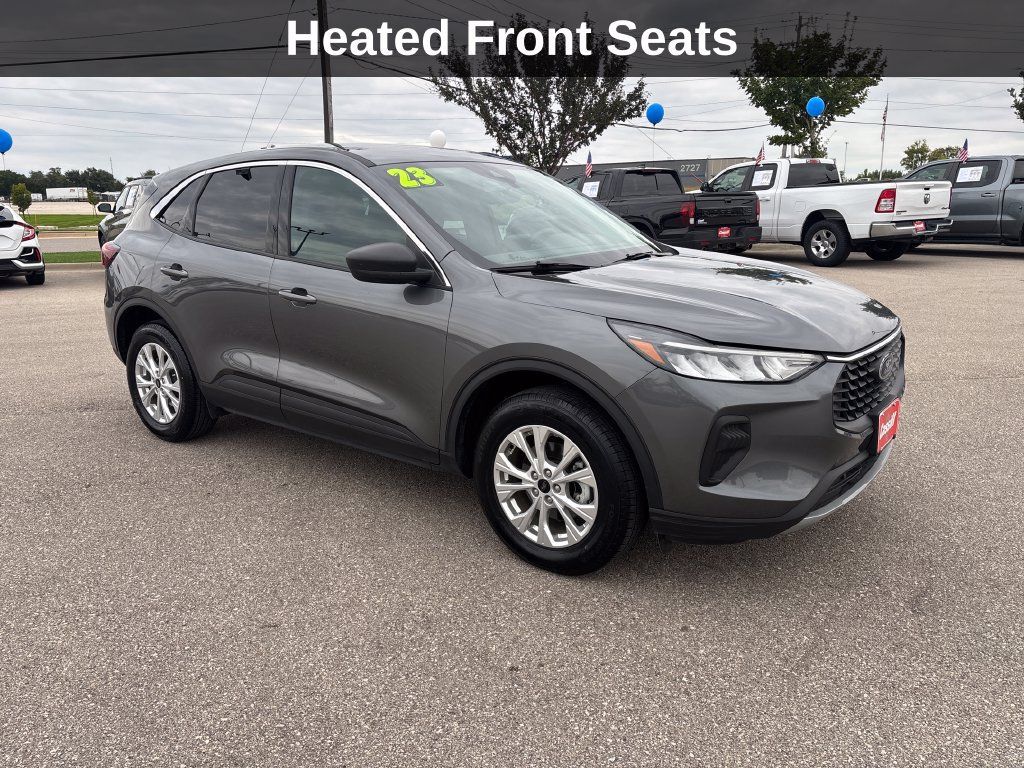 Used 2023 Ford Escape Active AWD/4WD image 9