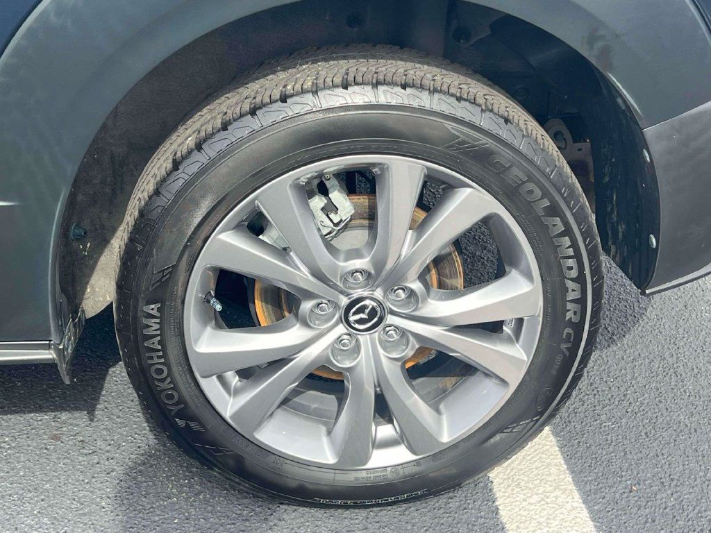 Used 2021 MAZDA CX-30 AWD 2.5 S w/ Premium Package image 11