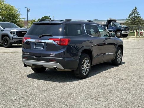 Used 2019 GMC Acadia SLE AWD/4WD image 7
