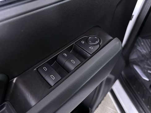 New 2026 GMC Canyon Elevation w/ Convenience Package image 43