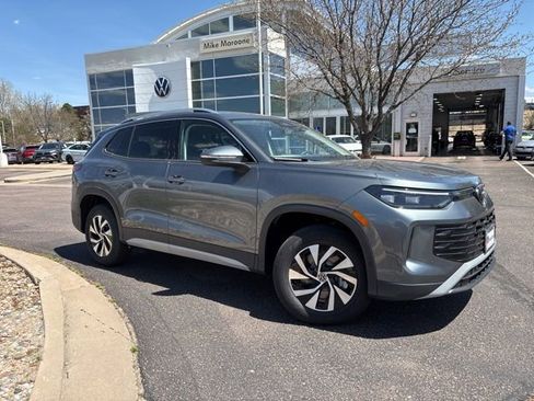 New 2026 Volkswagen Tiguan S AWD/4WD image 1
