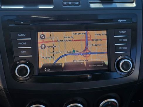 Used 2013 MAZDA MAZDA3 i Grand Touring w/ Tech Pkg image 23