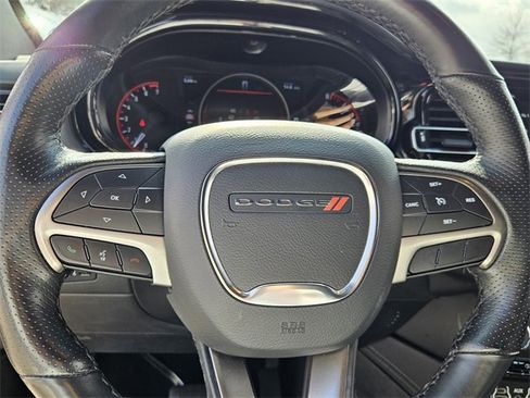 Used 2023 Dodge Durango SXT image 21