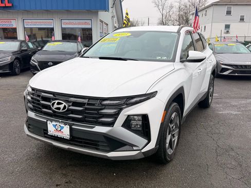 Used 2025 Hyundai Tucson SEL image 1