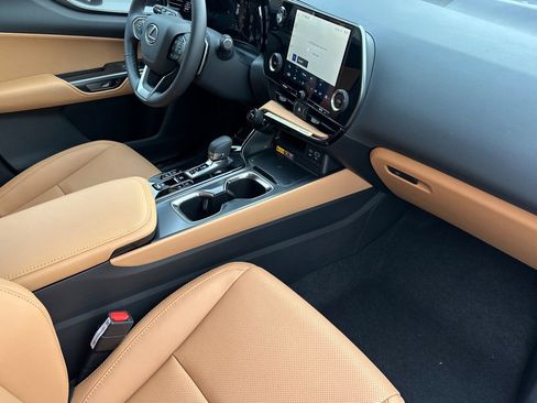 New 2026 Lexus NX 350 AWD image 27